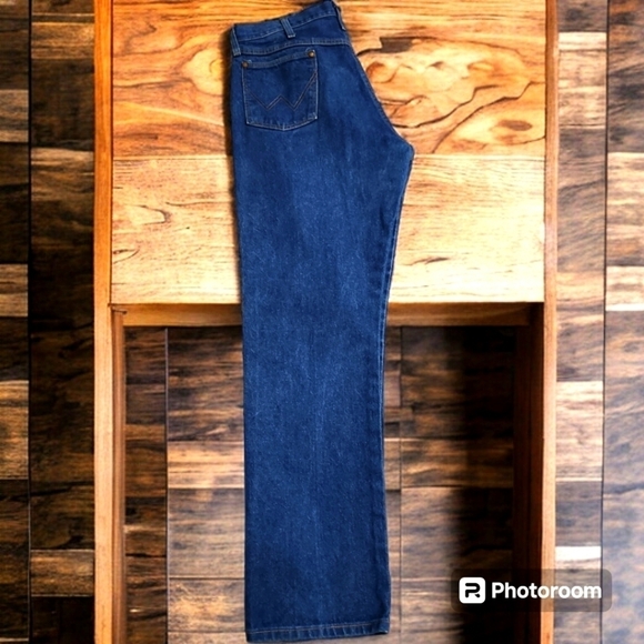 Stylish Vintage Blue Denim Wrangler Jeans - Excellent Condition Size 34*30 - Picture 12 of 12